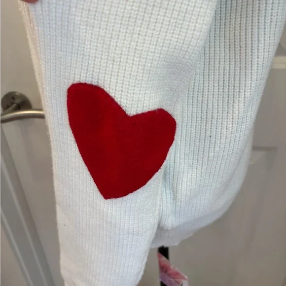 NWT Chicwish Heart And Soul Patched Knit Sweater in White - L/XL